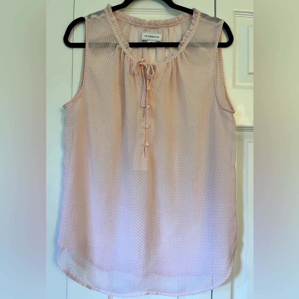 Liz Claiborne lightweight pink & white blouse.  Size XL🏖️🏖️